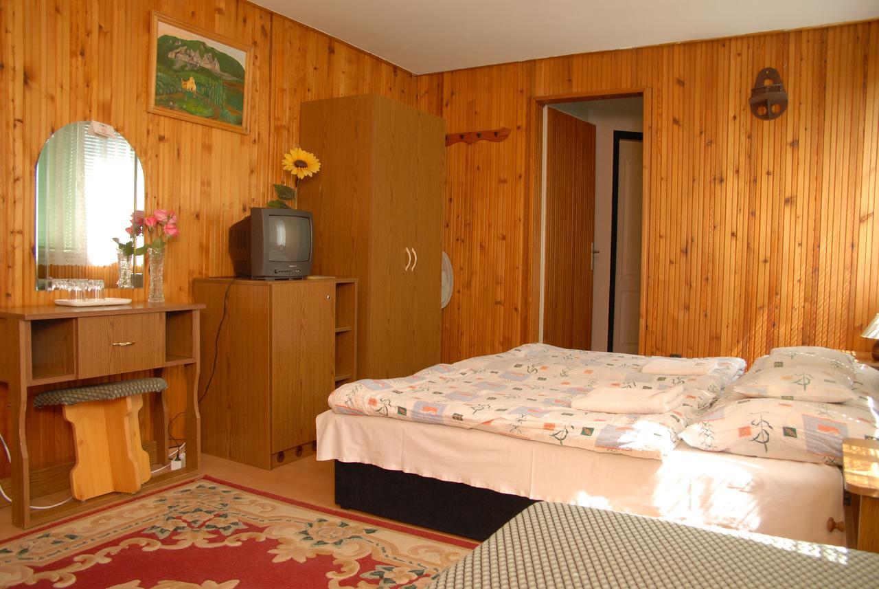 Bed and Breakfast Bélkő Panzió Belapatfalva Habitación foto