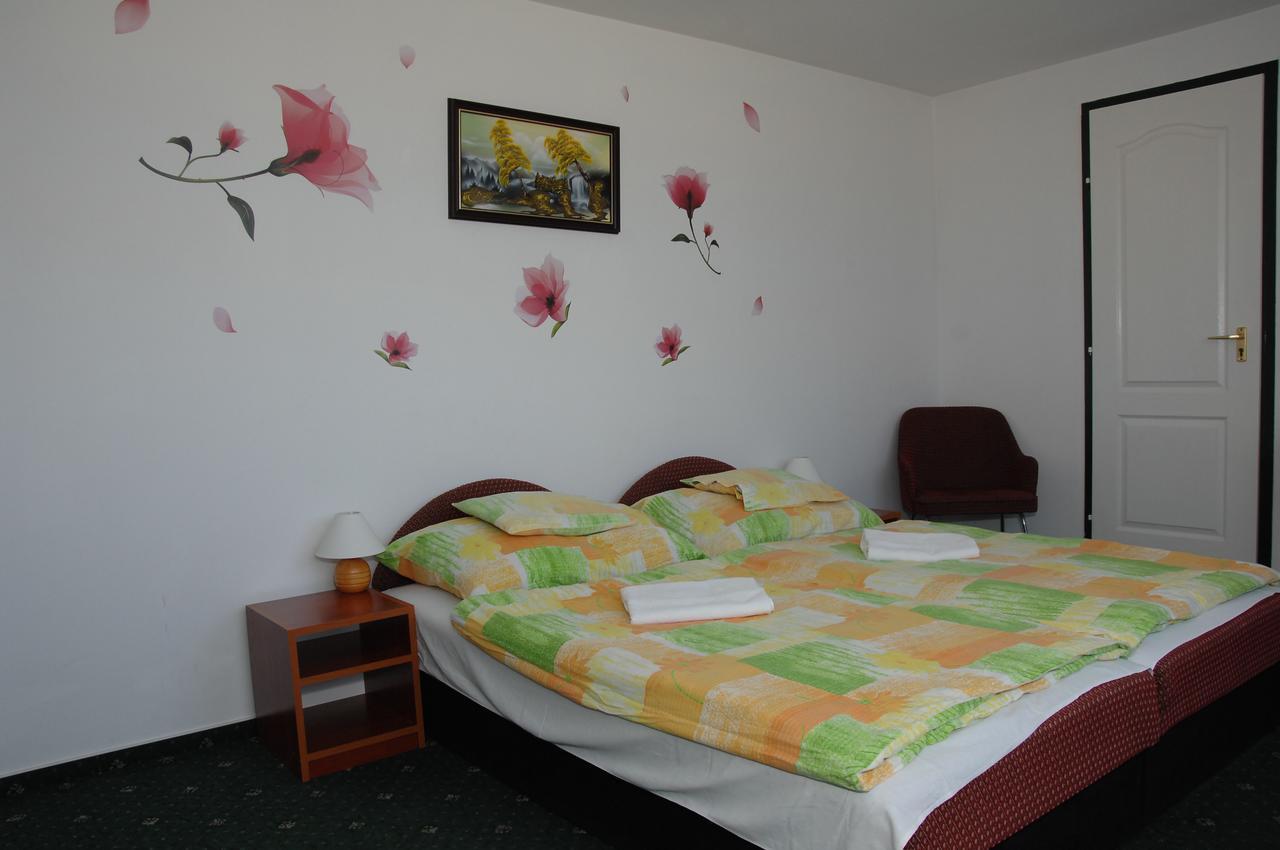Bed and Breakfast Bélkő Panzió Belapatfalva Exterior foto